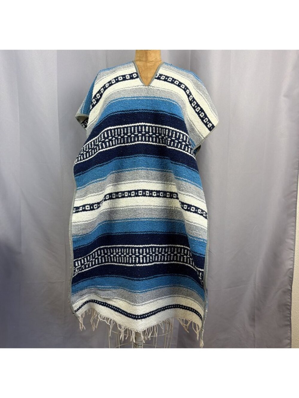 Vintage Falsa Poncho Blue Aztec Thick Serape Blanket Western Surfer Cowboy OS